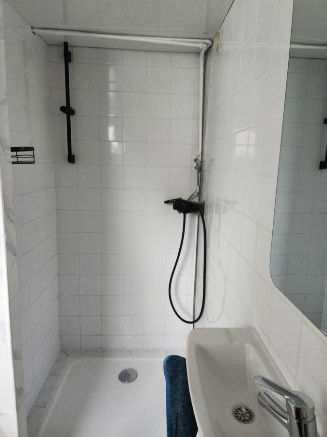 Studio, Pas De Collocation Possible Warmeriville Экстерьер фото