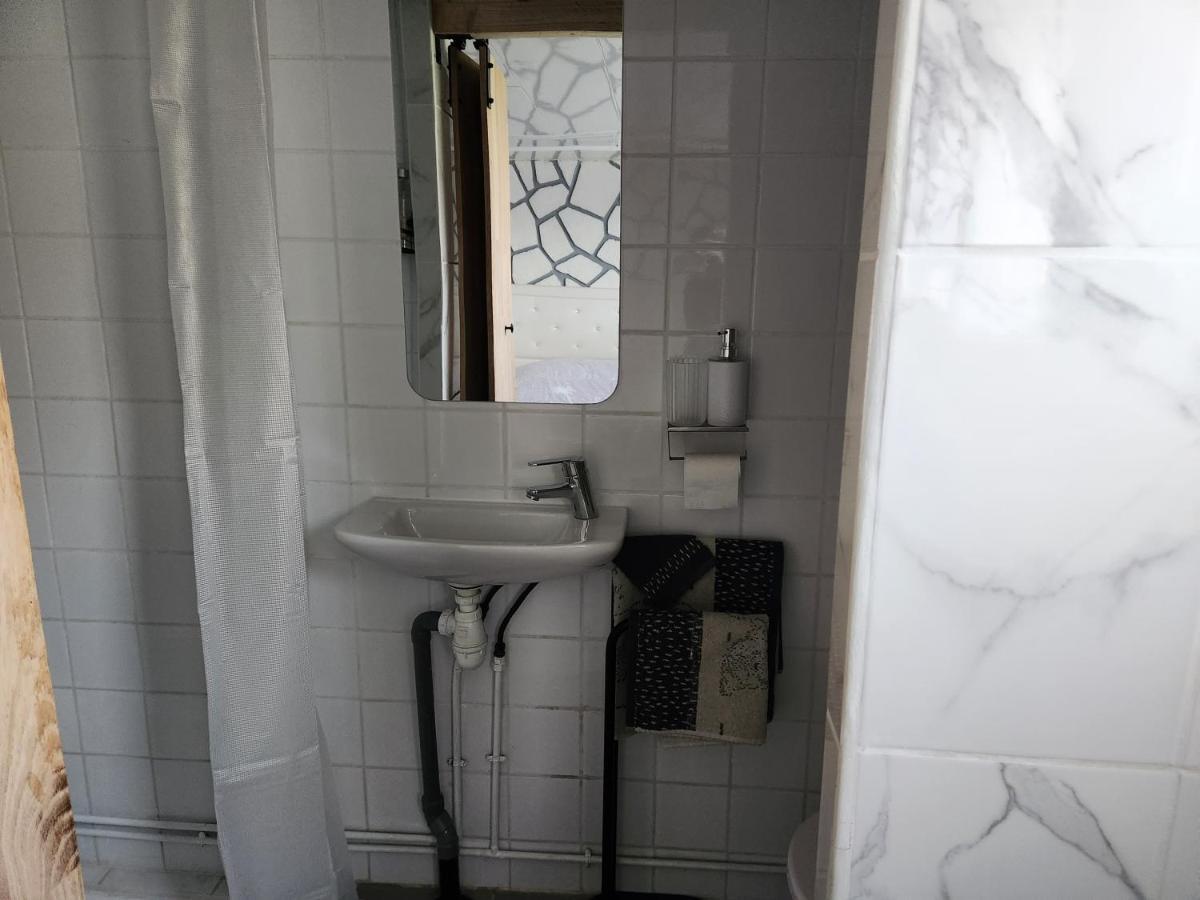 Studio, Pas De Collocation Possible Warmeriville Экстерьер фото